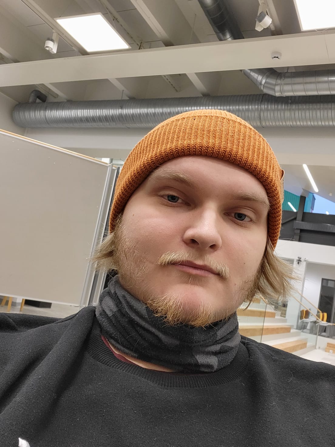 Mikael Ritola, kansainvälisyys- ja SKOL-vastaava mikael.ritola@student.oulu.fi