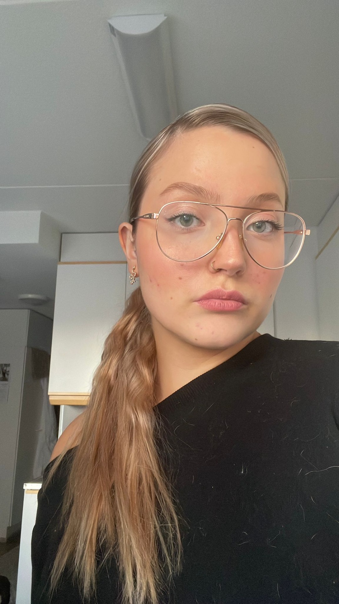 Anni Harrinkoski, tiedotus- ja tapahtumavastaava anni.harrinkoski@student.oulu.fi